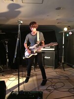 学園祭ライブの様子。