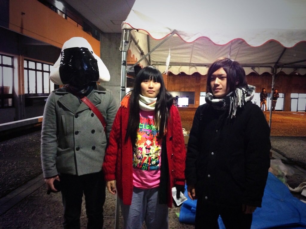 大学のクリスマスライブでサークル部員が誰も観に来てくれなかったときの様子。