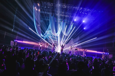 龍宮城(撮影:森好弘)