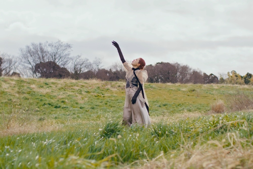 Furui Riho「Your Love」ミュージックビデオより。