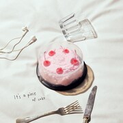 にしな「It's a piece of cake」配信ジャケット