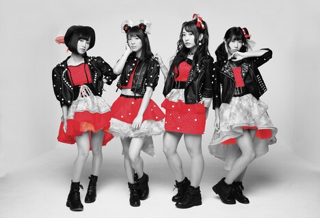 notallのオリジナルメンバー。左から佐藤遥、田崎礼奈、渡邊ちこ、片瀬成美。