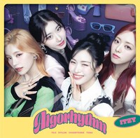 ITZY「Algorhythm」通常盤ジャケット