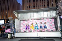 バズリウムトラック点灯式イベントの様子。