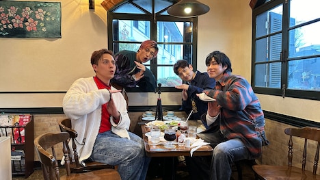 「メシドラ 兼近＆真之介のグルメドライブ」より。(c)日本テレビ