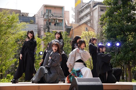 WHITE SCORPION「Satisfaction graffiti」リリース記念イベントの様子。(c)OVERSE