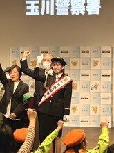 交通安全教室に参加した坂井仁香。