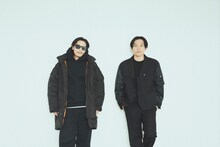 左からZeebra、KEN THE 390。