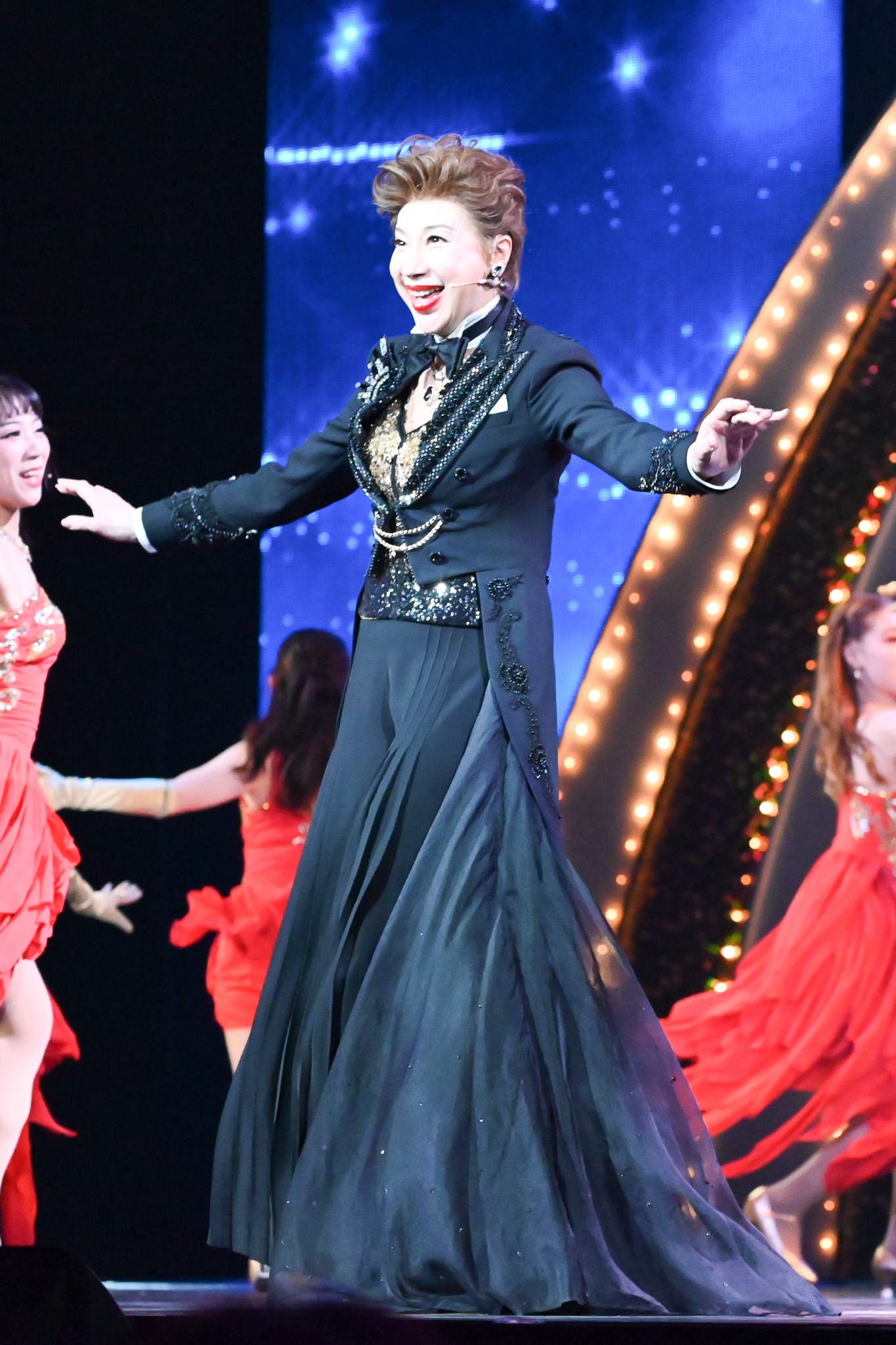 前田美波里