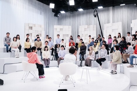 NHK総合「NHK MUSIC SPECIAL 宇多田ヒカル ～教えて！ヒカルさん～」より。（写真提供：NHK）