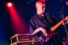 関将典（B / Kroi）（Photo by Kana Tarumi）