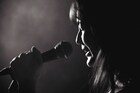 生田絵梨花がSUPER BEAVER初ワンマンの舞台でアカペラ、柳沢亮太の提供曲「だからね」MV