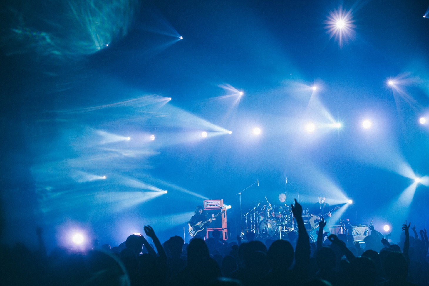 「SYNCHRONICITY'24 Wonder Vision supported by ライブナタリー」より凛として時雨のライブの様子。（Photo by Kana Tarumi）