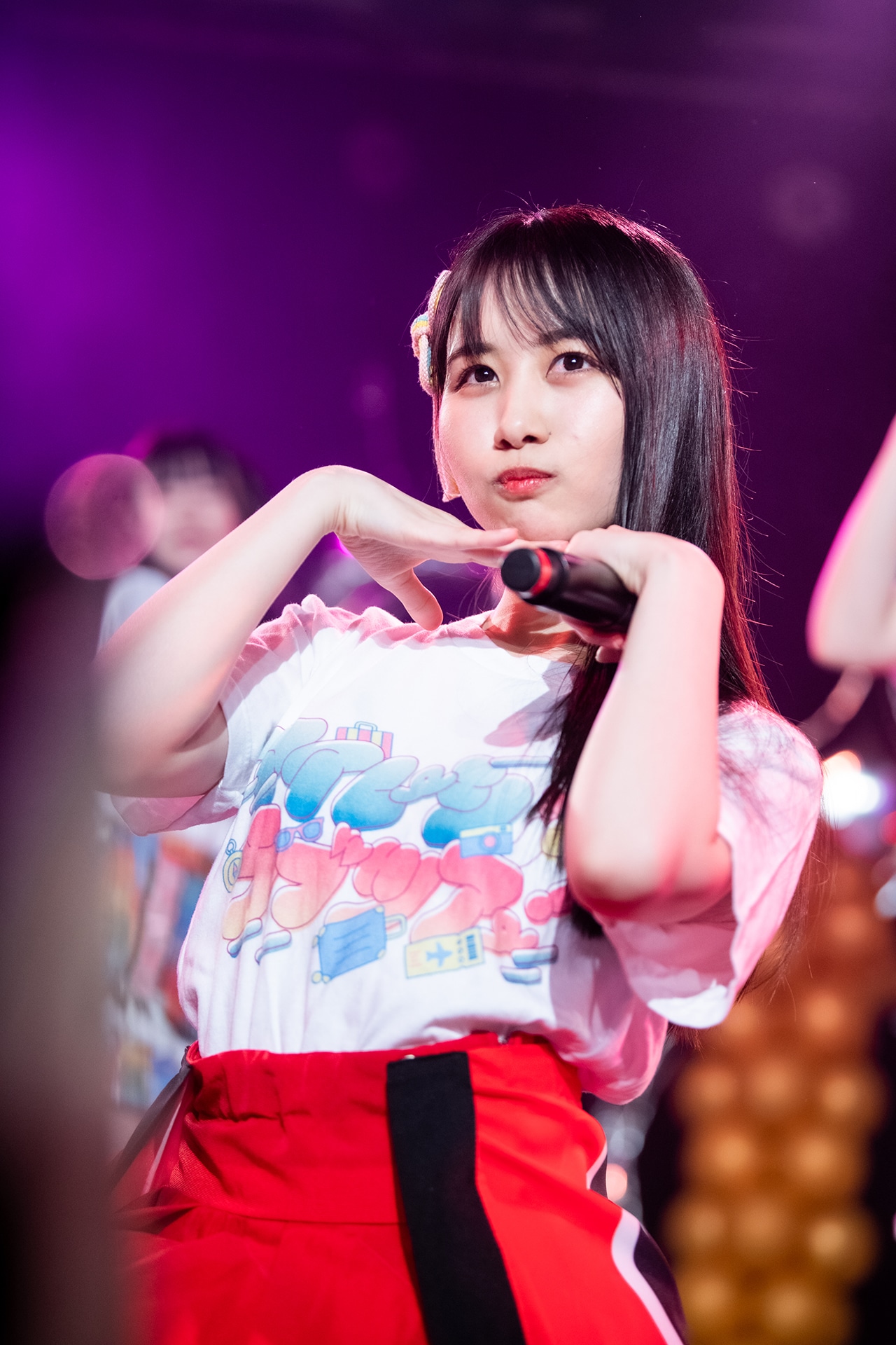 中村朱里