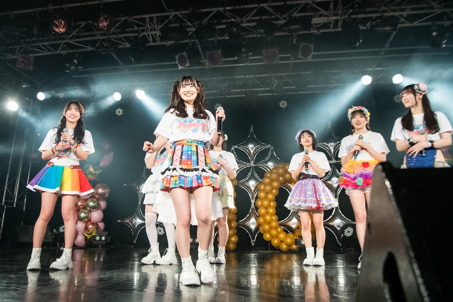 突然新メンバーとして紹介された一宮ゆい。