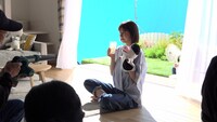 「カルピス」テレビCM「ぎゅうにゅううう？」編メイキングより。