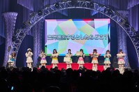 「東北産masterは誰だ？もっと深堀りパビリオン」で盛り上がるいぎなり東北産。（提供：スターダストプロモーション）