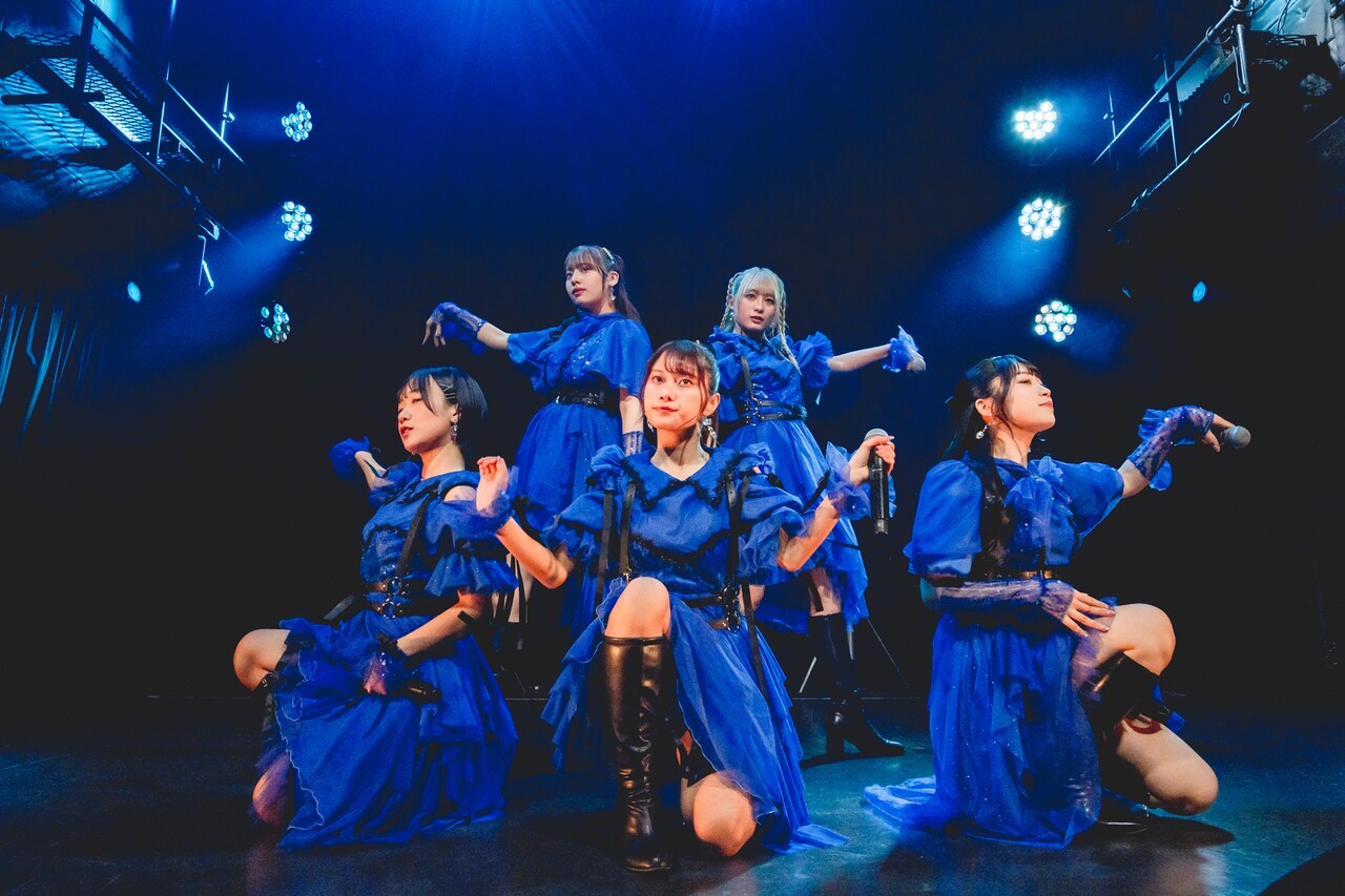 fishbowlが“テンセイ”、新メンバーの佐佐木一心＆ザーラを迎えて堂々のパフォーマンス