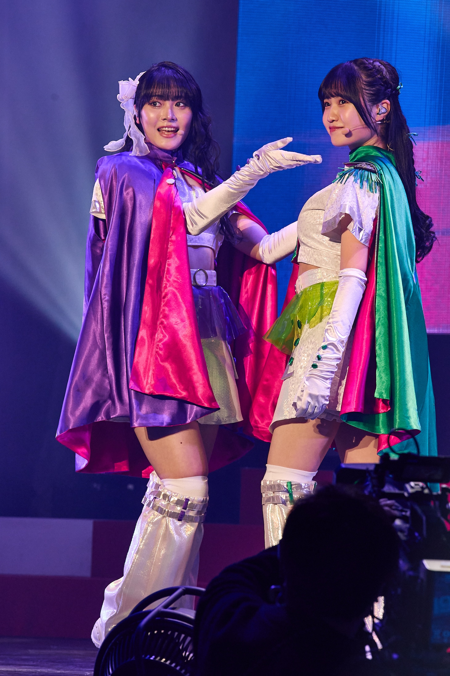 北美梨寧と吉瀬真珠。（提供：スターダストプロモーション）