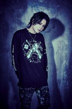DIAURA×「QOOZA」コラボアイテム