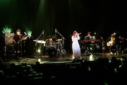 「Nao☆ 36th Anniversary Live ~hop!step!hop!~」東京公演の様子。