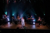 「Nao☆ 36th Anniversary Live ～hop！step！hop！～」東京公演の様子。