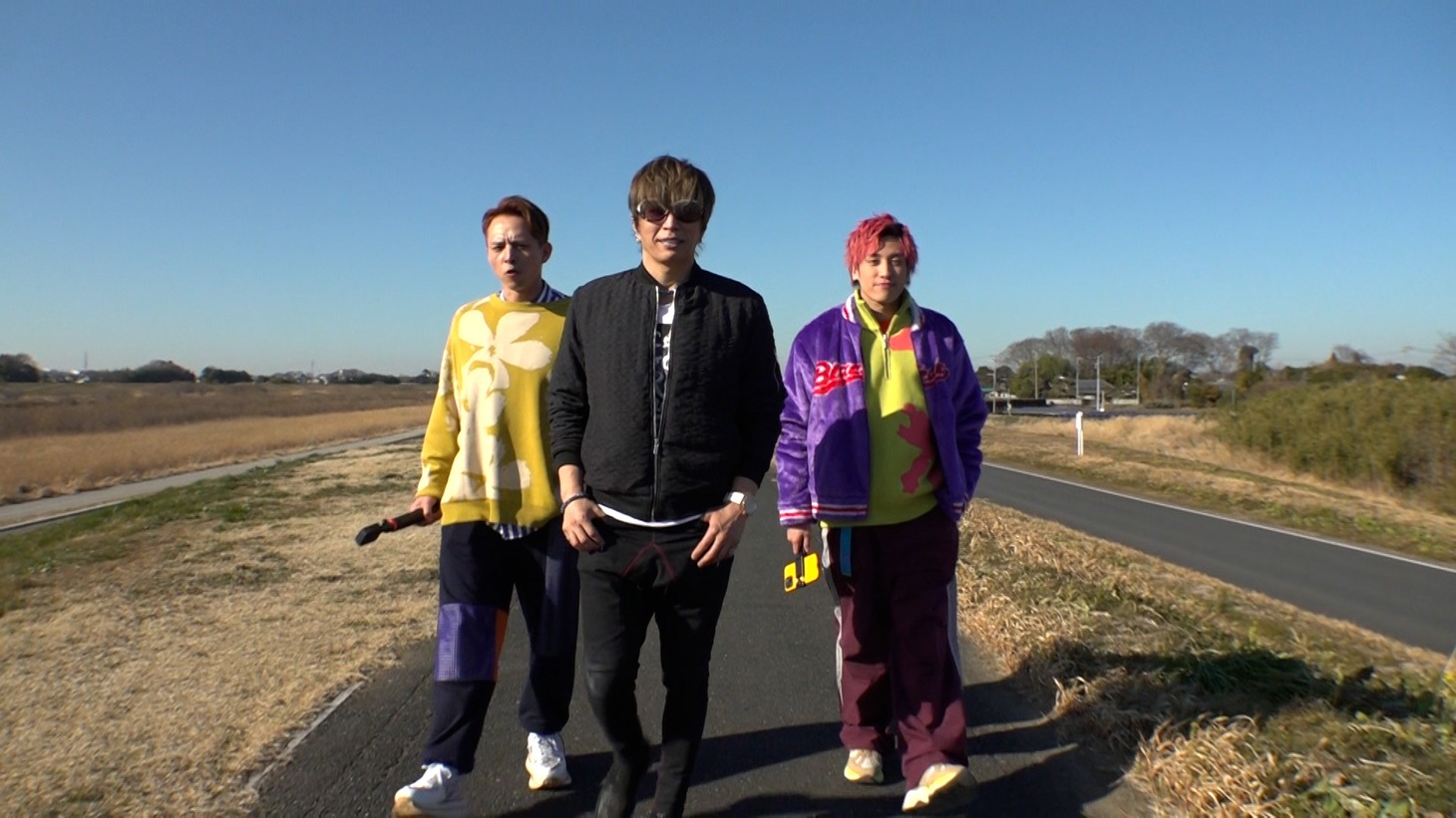 左から満島真之介、GACKT、兼近大樹（EXIT）。 (c)日本テレビ