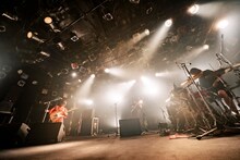 リーガルリリー「Regallily “LIVE HOUSE TOUR 2024”」東京・渋谷CLUB QUATTRO公演の様子。（撮影：藤井拓）