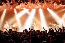 リーガルリリー「Regallily “LIVE HOUSE TOUR 2024”」東京・渋谷CLUB QUATTRO公演の様子。（撮影：藤井拓）