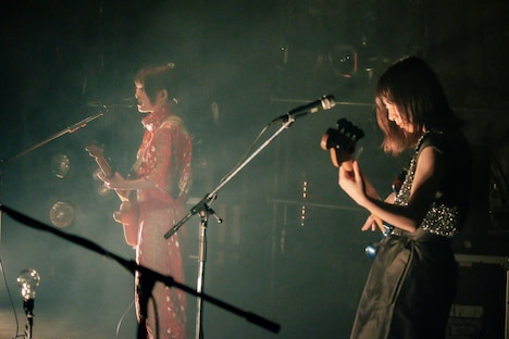 リーガルリリー「Regallily “LIVE HOUSE TOUR 2024”」東京・渋谷CLUB QUATTRO公演の様子。（撮影：藤井拓）