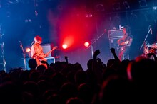 リーガルリリー「Regallily “LIVE HOUSE TOUR 2024”」東京・渋谷CLUB QUATTRO公演の様子。（撮影：藤井拓）