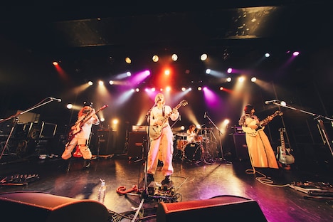 「Epiphone 150th Anniversary Beyond＋」より、Replays Band。