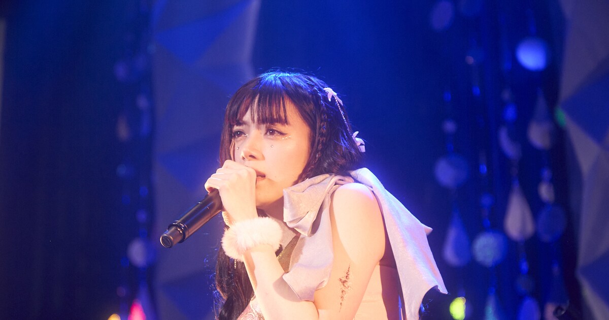elaiza_live0413_1.jpg?impolicy 