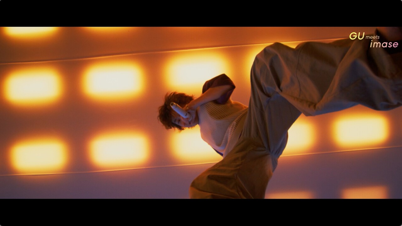 スタジオにimase、街中にもimase、GUのCM曲MVが期間限定で公開