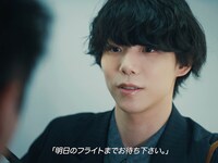 Sano ibuki「ミラーボール」ミュージックビデオより。