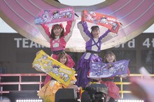 ももいろクローバーZ（撮影：上飯坂一）