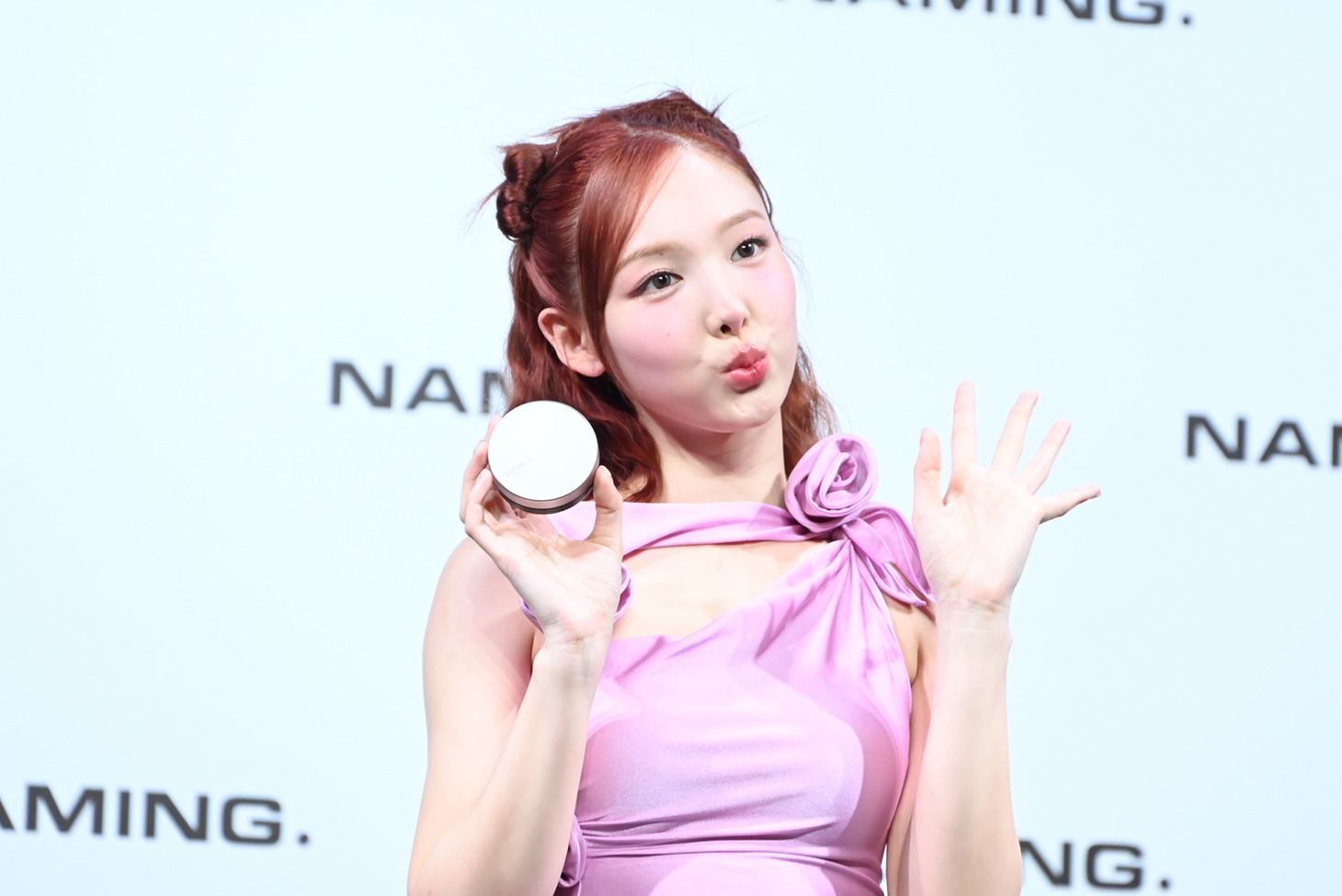 NAYEON（TWICE）