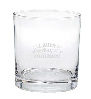 限定ノベルティのグラス。