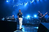 DEEN（写真提供：B ZONE）