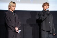 左からSKY-HI、Nissy。