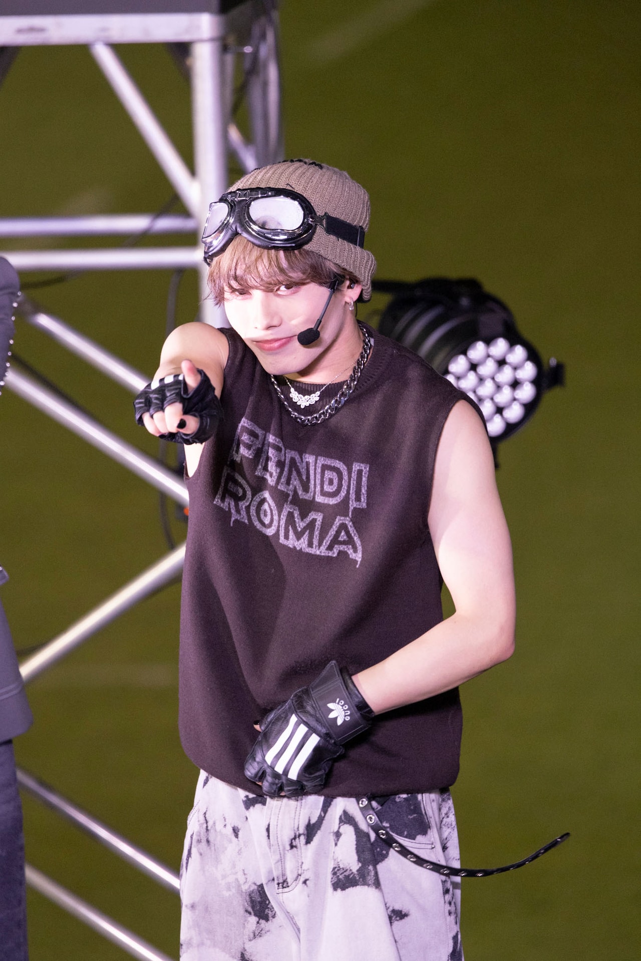 マサヒロ（撮影：米山三郎） - 超特急が秩父宮から夢の場所へ！“連結式