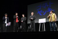 柏木悠（超特急）のイケメンエピソードを明かす小坂涼太郎（左から2番目）。