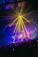 「秋山黄色presents『BUG SESSION』」東京公演の様子。（Photo by Yuri Suzuki）