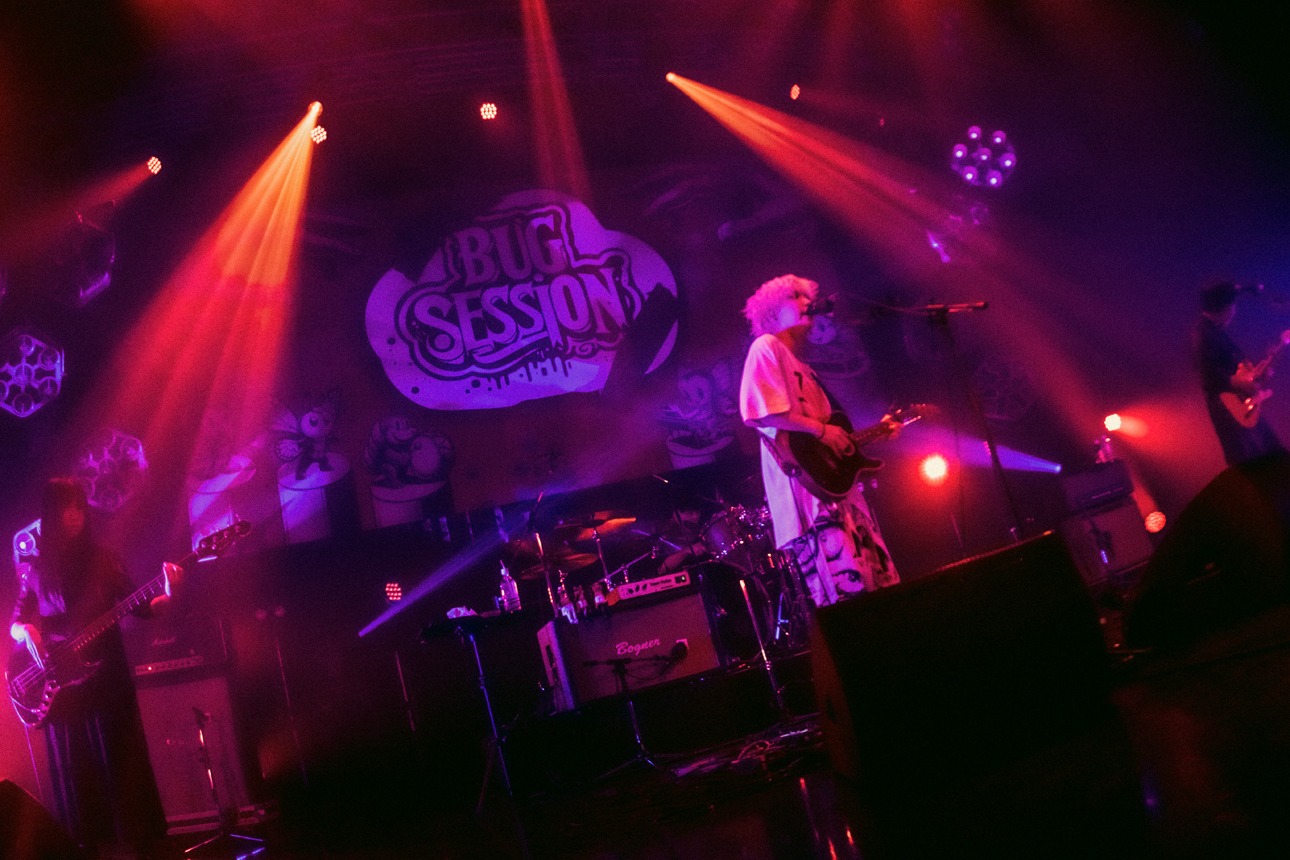 「秋山黄色presents『BUG SESSION』」東京公演の様子。（Photo by Yuri Suzuki）
