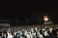 「never young beach show at 日比谷野外大音楽堂 -10th Anniversary-」の様子。（Photo by Asami Nobuoka）