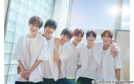 TWS (P)&(C) PLEDIS Entertainment