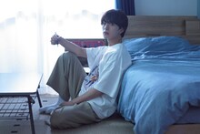 「さっちゃん、僕は。」で片桐京介を演じる木村慧人（FANTASTICS）。(c)『さっちゃん、僕は。』製作委員会