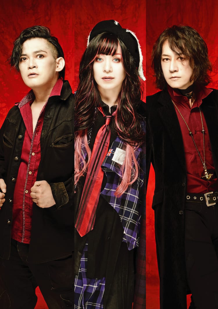 結成30周年のSHAZNAがライブ「参華三釼」開催、クロミ＆マイメロと 