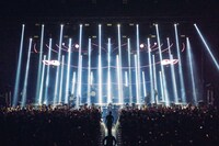 「King Gnu Asia Tour『THE GREATEST UNKNOWN』」Olympic Hall公演の様子。（撮影：伊藤滉祐）