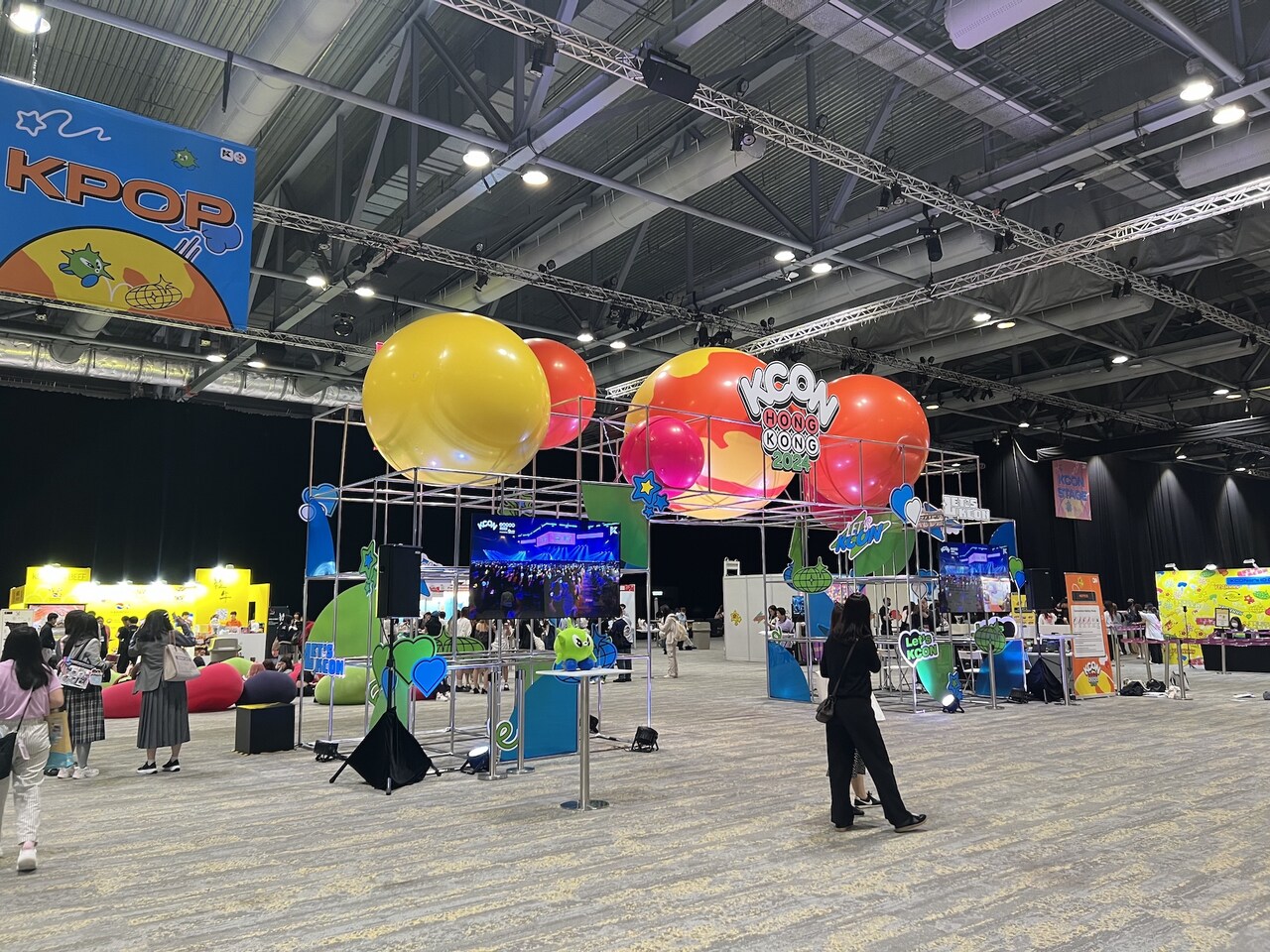 どのブースも賑わっていましたが、混雑具合は苦にならないレベル。